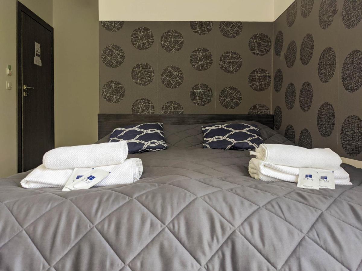 Park Apartament 热舒夫 外观 照片