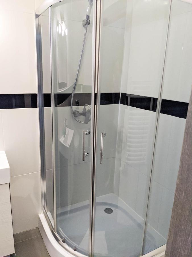 Park Apartament 热舒夫 外观 照片