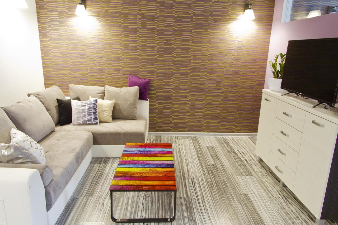 Park Apartament 热舒夫 外观 照片