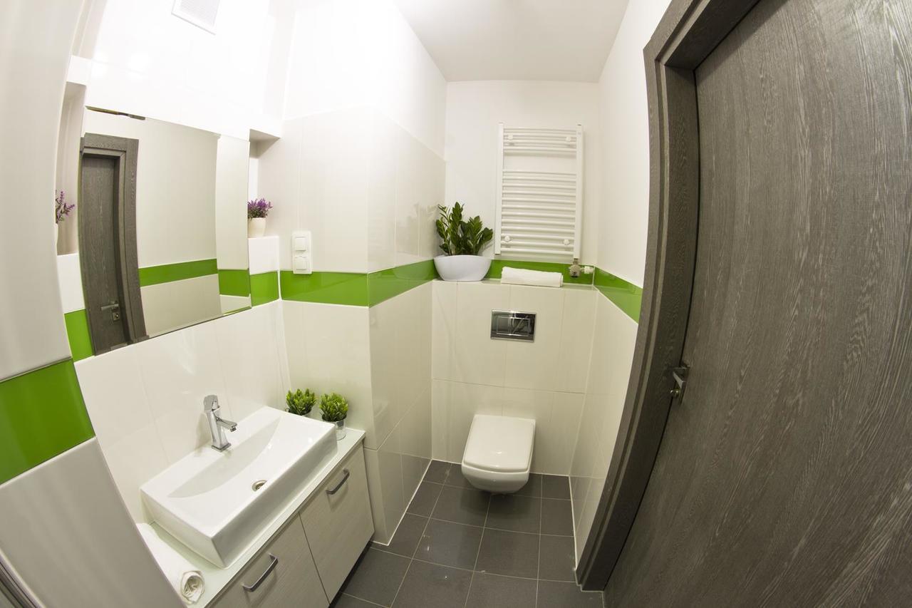Park Apartament 热舒夫 外观 照片