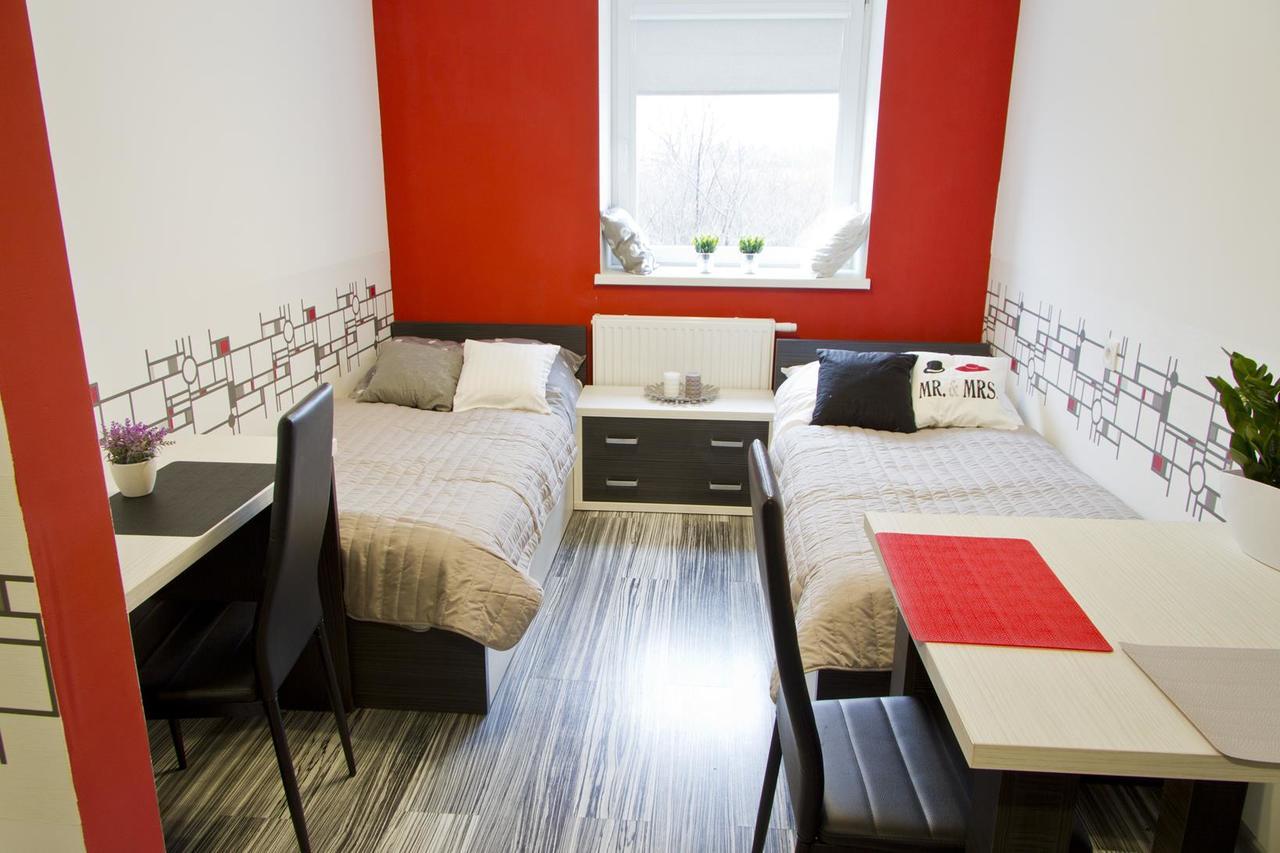 Park Apartament 热舒夫 外观 照片