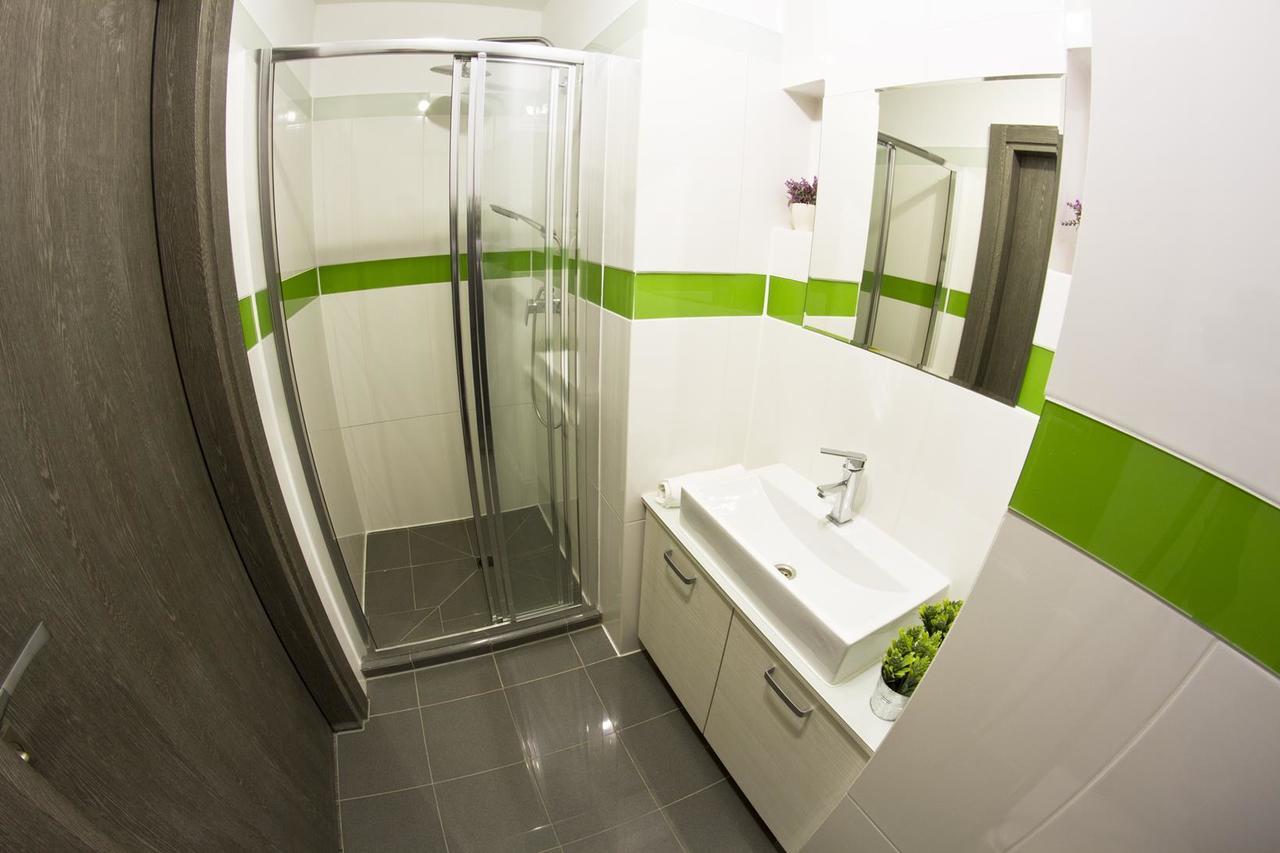 Park Apartament 热舒夫 外观 照片